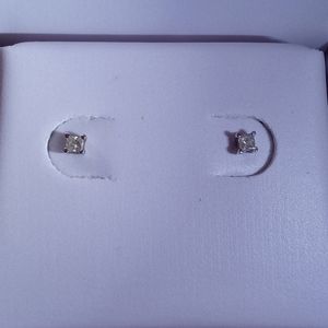 Helzberg Princess Cut Diamond Earrings Stamped 10k